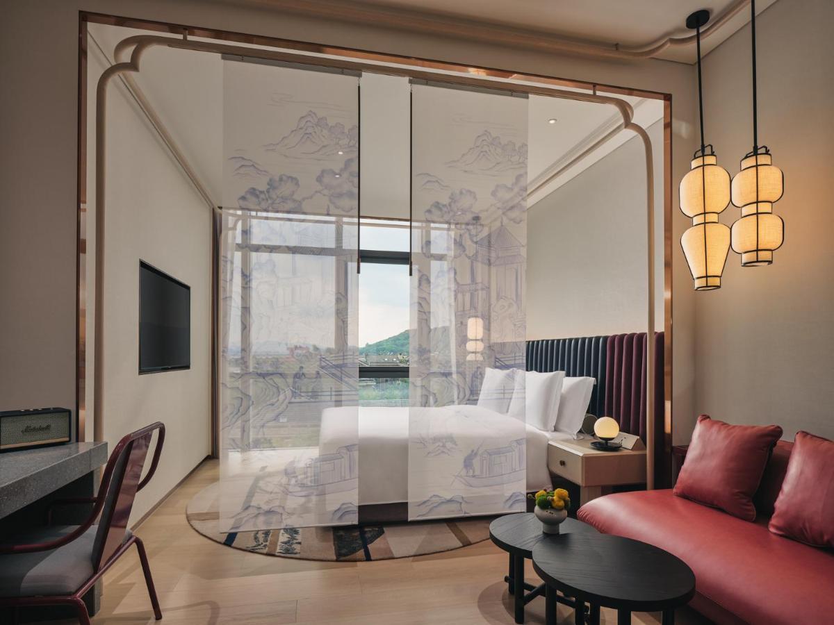 Hotel Indigo Hangzhou Uptown,Close To Westlake , Boutique Design Hotel With Freeflow Minibar Exterior photo