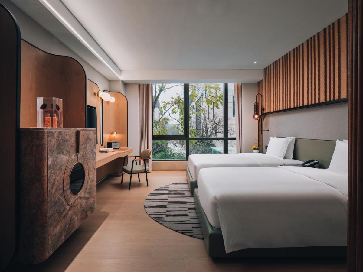 Hotel Indigo Hangzhou Uptown,Close To Westlake , Boutique Design Hotel With Freeflow Minibar Exterior photo